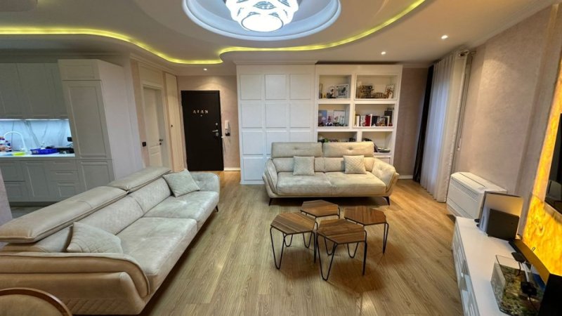 Tirane, shitet apartament 2+1+Ballkon, Kati 4, 104 m² 220,000 € 