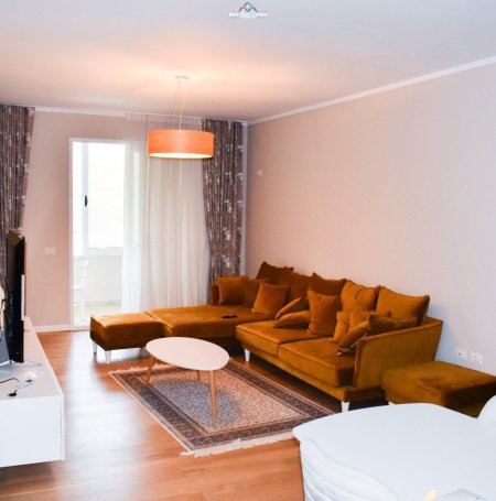 Tirane, jepet me qera apartament 2+1, Kati 4, 104 m² 500 € (fresk)