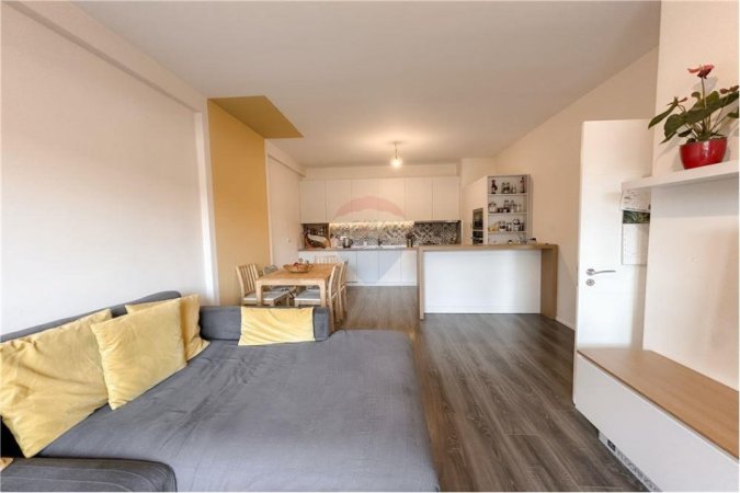 Tirane, shitet apartament 2+1, Kati 2, 101 m² 237,000 € (Porcelan)