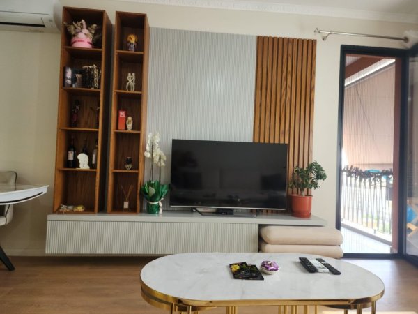 Tirane, jap me qera apartament 1+1+Ballkon, Kati 9, 77 m² 500 € (Apartament me Qera 1+1 Kompleksi ASL, Perballe Pediatrise)