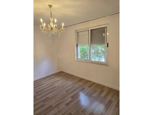 Tirane, shitet apartament 2+1, Kati 2, 78 m² 120,000 € (oxhaku)