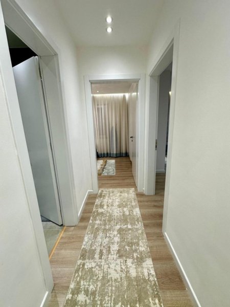 Tirane, jepet me qera apartament 2+1+Ballkon, Kati 5, 96 m² 800 € (Rruga Mine Peza)