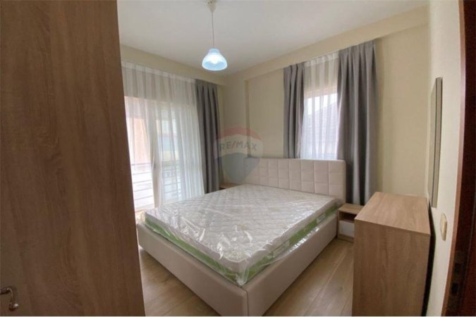 Tirane, shitet apartament 1+1+Ballkon, Kati 2, 68 m² 85,000 € (Rr Kongresi i Manastirit)