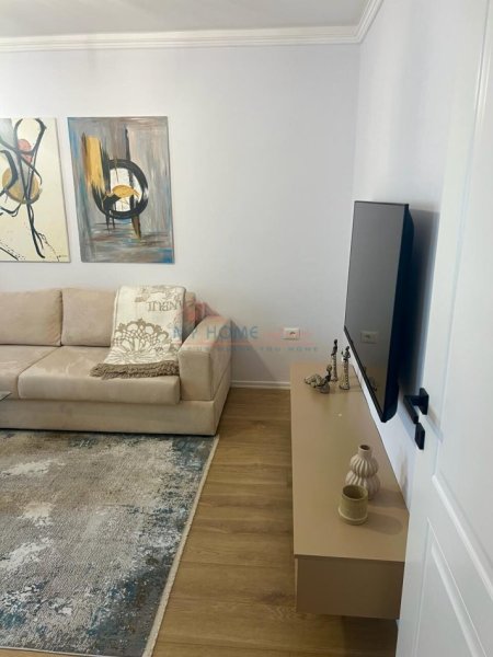 Tirane, shitet apartament 1+1, Kati 4, 60 m² 133,000 € 
