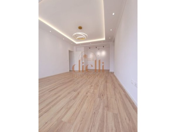 Tirane, shitet apartament 2+1, Kati 7, 95 m² 210,000 € 
