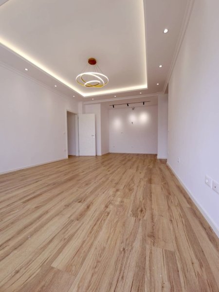 Tirane, shitet apartament 2+1+Aneks+Ballkon, Kati 7, 95 m² 210,000 € (Zogu i Zi)
