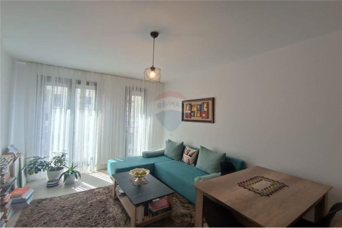 Tirane, jepet me qera apartament 1+1, , 78 m² 450 € (Apartament 1+1 me qera tek Kompleksi Zirkon)