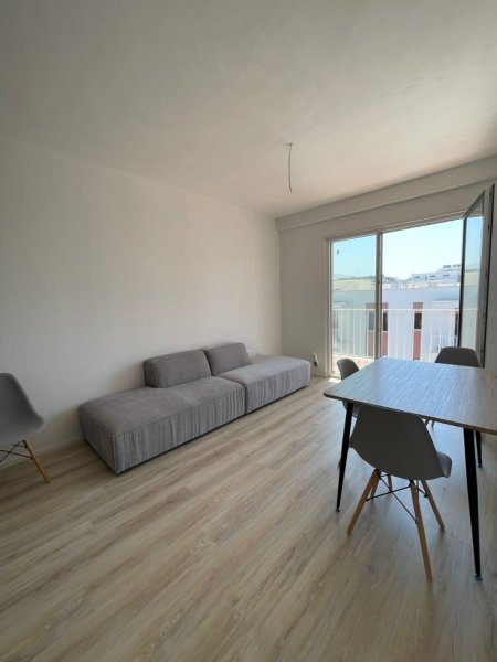 Tirane, jepet me qera apartament 2+1+Ballkon, Kati 4, 110 m² 450 € (mahir domi)