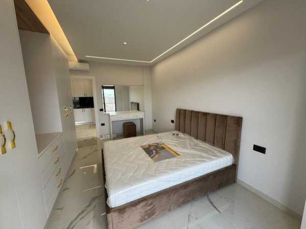 Tirane, jepet me qera apartament 1+1+Aneks+Ballkon, Kati 9, 74 m² 550 € (UNAZA RE)