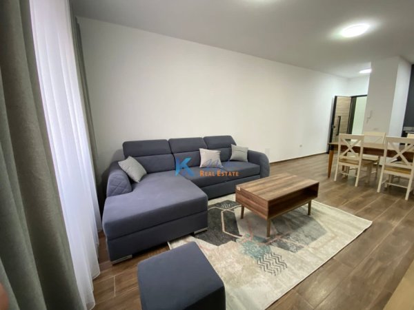 Tirane, shes apartament 3+1+Ballkon, Kati 3, 113 m² 192,000 € (Oasis Residence, Unaza e Re)