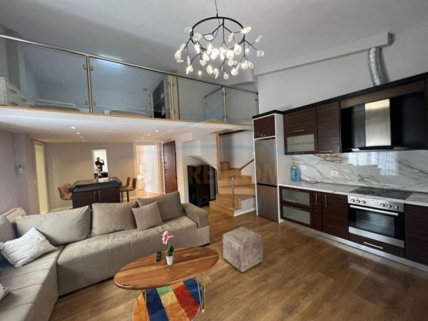 Tirane, jepet me qera apartament 2+1+Ballkon, Kati 4, 100 m² 500 € (Selite)