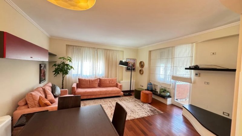 Tirane, shitet apartament 2+1, , 115 m² 220,000 € (Ekspozita)