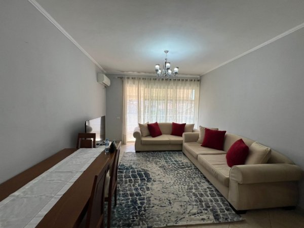 Tirane, jepet me qera apartament , Kati 2, 65 m² 400 € (don bosko)