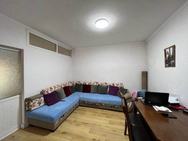 Tirane, shitet apartament 3+1, , 110 m² 138,000 € (Laprake)