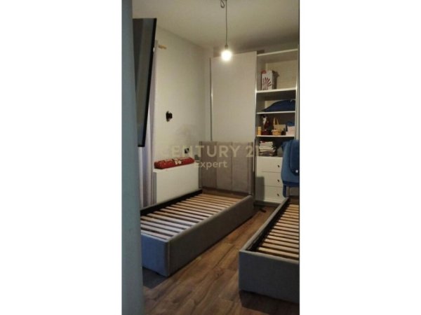 Tirane, shitet apartament 3+1+Ballkon, Kati 2, 110 m² 150,000 € (DEGA E THESARIT FRESKU)