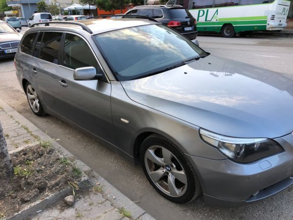 Vlore, shitet makine BMW 535 D , Nafte, gri e erret, automatik, Klima, 257 kW (350 PS) 270000 km, 5,000 €