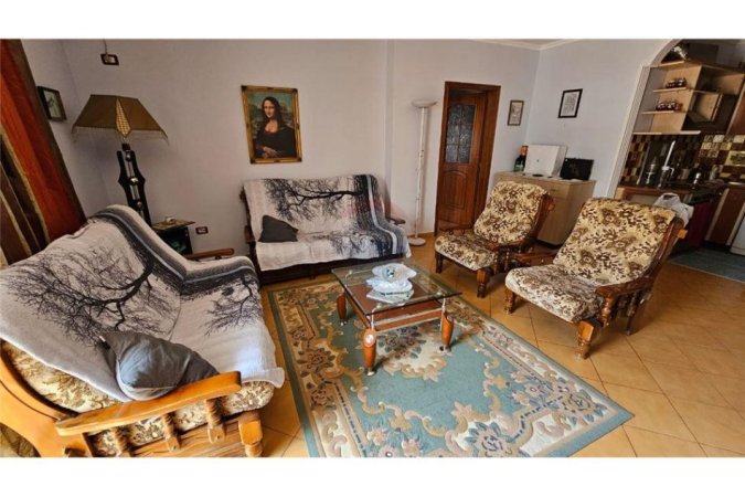 Tirane, shitet apartament 2+1, Kati 5, 105 m² 170,000 € (Vasil Shanto)