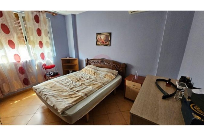 Tirane, shitet apartament 2+1, Kati 5, 105 m² 170,000 € (Vasil Shanto)
