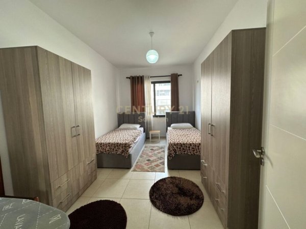 Tirane, jepet me qera apartament 1+1, Kati 3, 90 m² 420 € (Ozone, Astir)