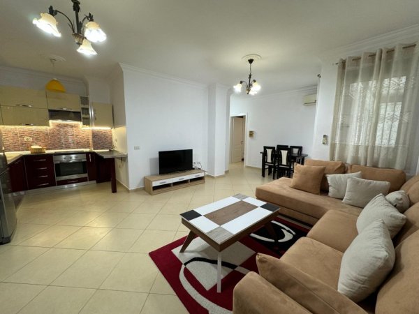 Shqiperi, jap me qera apartament 1+1+Aneks+Ballkon, Kati 3, 74 m² 350 € (Besim Alla)