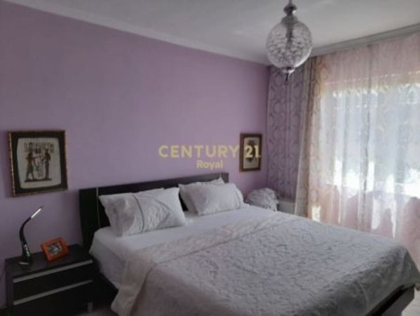 Tirane, Liste me oferta apartament 1+1, Kati 4, 69 m² 350 € (Rruga bardhyl)