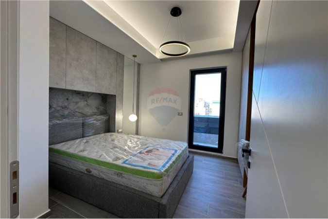 Tirane, jepet me qera apartament 2+1, Kati 5, 125 m² 1,400 € (Rruga e Dibrës)