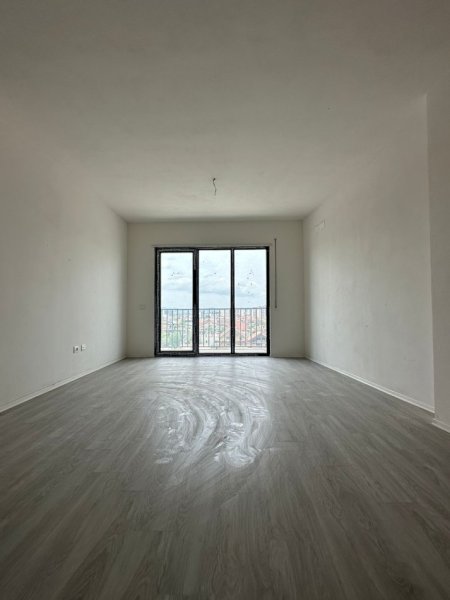 Tirane, shitet 1+1+Ballkon, Kati 5, 77 m² 105,000 € (Ish Dogani)