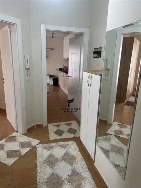 Tirane, jepet me qera apartament 2+1+Ballkon, Kati 2, 90 m² 390 € (YZBERISHT)