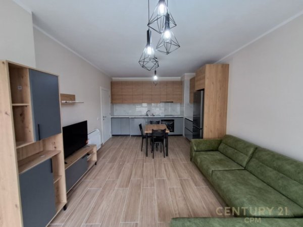 Tirane, jepet me qera apartament 2+1+Aneks+Ballkon, Kati 3, 95 m² 600 € (don bosko)
