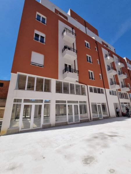 Tirane, shitet apartament 1+1+Ballkon, Kati 1, 50 m² 71,000 € (Selite)
