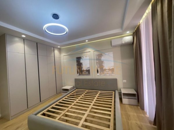 Tirane, shitet apartament 1+1, Kati 3, 64 m² 170,000 € (21 DHJETORI)