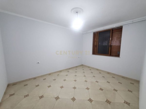 Tirane, shitet apartament , Kati 1, 54 m² 66,000 € 