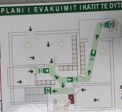 Tirane, jepet me qera ambjent biznesi , , 560 m² 3,500 € (Rr e Elbasanit)