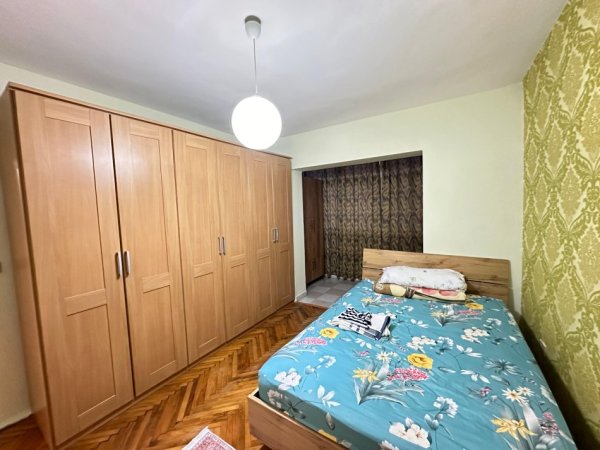 Tirane, jepet me qera apartament 1+1, Kati 4, 70 m² 380 € (rruga kongresi i manastirit)
