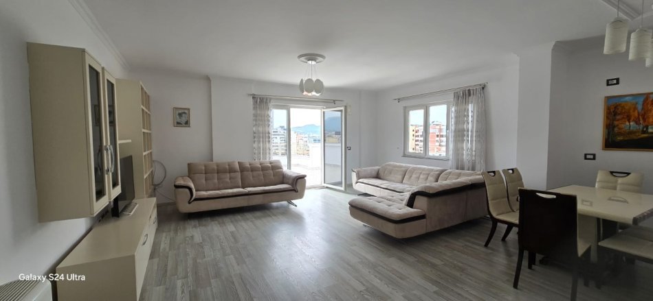 Tirane, shitet pentohouse+verande | Penthouse 3+1+Ballkon Kati 6, 279 m² 370,000 € (Pazari i Ri