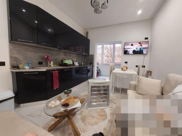 Tirane, shitet apartament 2+1 Kati 4, 60 m² 139,000 € (139000