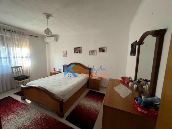 Tirane, shitet apartament 2+1 Kati 4, 77 m² 65,000 € (Kamez, rruga Londer