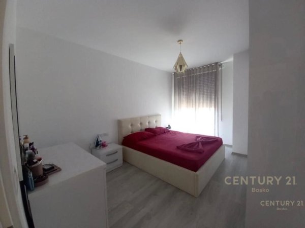 Tirane, apartament , 65 m² 500 € (