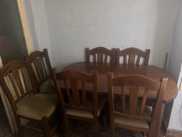 Tirane, shes Okazion! Tavolinë me gjashtë karrige , 60 €