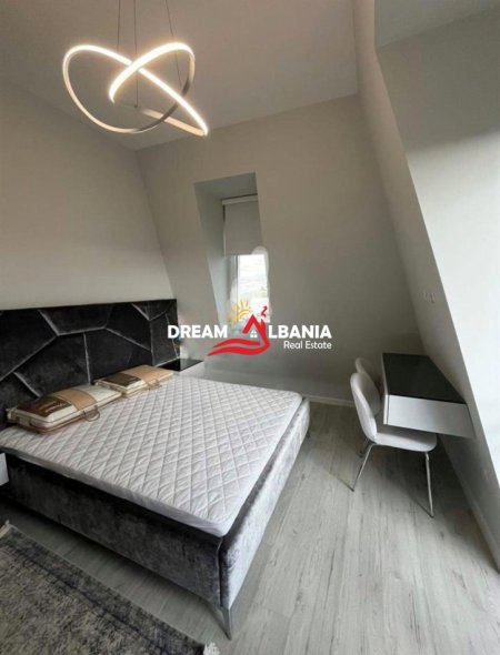 Tirane, jepet me qera apartament 2+1 Kati 3, 90 m² 1,200 € 