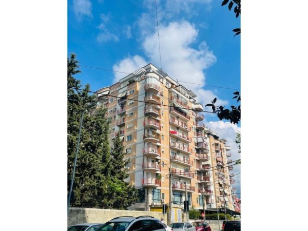 Tirane, shitet apartament 2+1+Aneks+Ballkon Kati 6, 76 m² 132,000 € (Vizion Plus)
