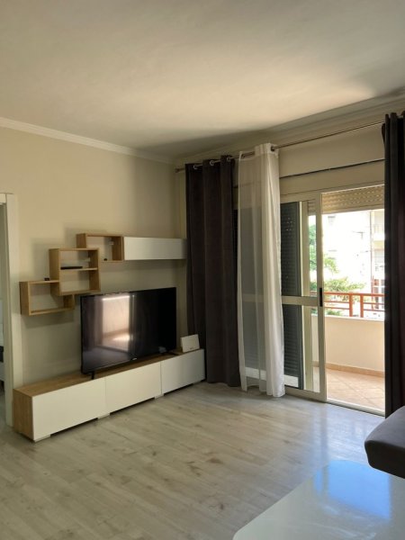 Tirane, shitet apartament 2+1+Ballkon Kati 3, 97 m² 130,000 € (Astir, Rruga Mikel Maruli)