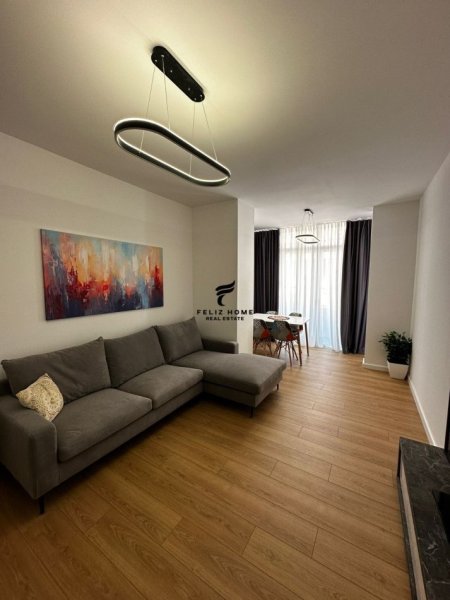Tirane, shitet apartament 1+1+Ballkon Kati 4, 65 m² 115,000 € (KOMUNA E PARISIT)
