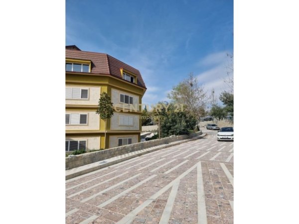 Tirane, shes apartament 2+1+Ballkon Kati 1, 116 m² 163,000 € (Lakeland Residence)