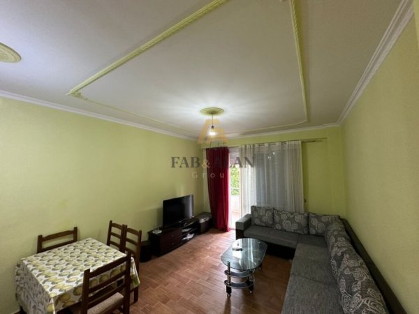 Vlore, shitet apartament 2+1 Kati 2, 106 m² 185,000 € (Lungomare)