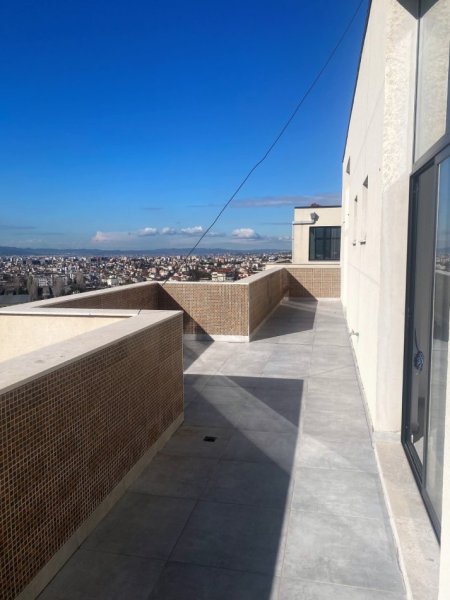 Tirane, shitet apartament , 89 m² (Shkoze)