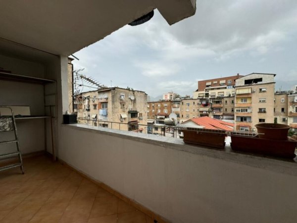 Tirane, shitet apartament 2+1 Kati 5, 80 m² 126,800 € (Gjimnazi partizani)