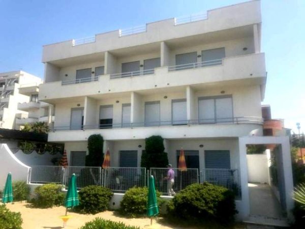Durres, jap me qera apartament ne plazh Kati 2, 45 m² 30 Euro (Pista Iliria)