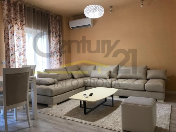 Tirane, shitet apartament Kati 5, 106 m² 70.000 Euro (Unaza e re)