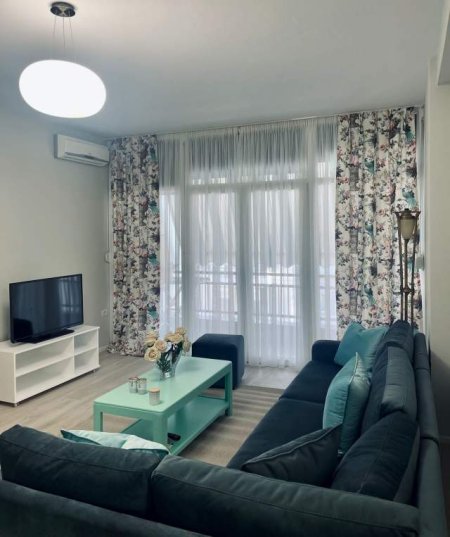 Tirane, jepet me qera apartament 2+1 Kati 7, 85 m² 700 Euro (Rruga Elbasanit, prane 7 xhuxhave)